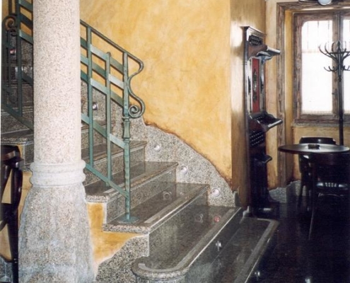 Escaleras de marmol y granito